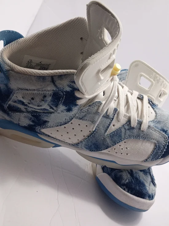 Nike Kids' Air Jordan Retro Denim White/Blue Sneakers - Picture 5 of 9